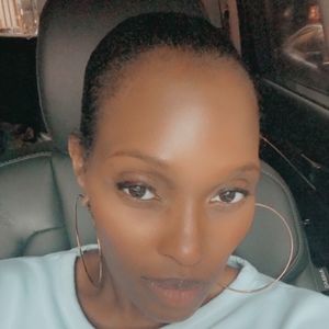 Meet your Posher, Posh